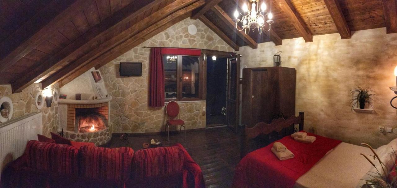 Anilia Guesthouse Synikia Mesi Trikalon Exterior photo