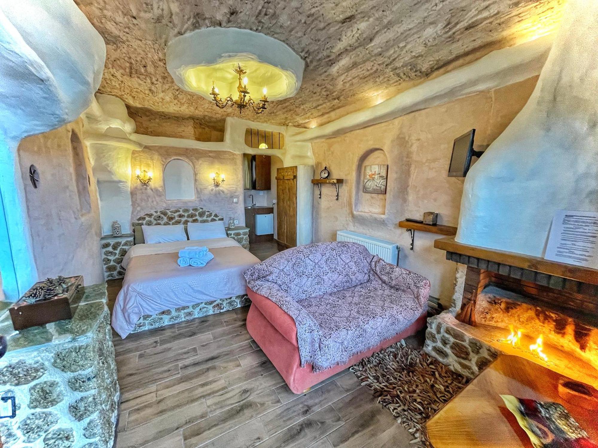 Anilia Guesthouse Synikia Mesi Trikalon Exterior photo